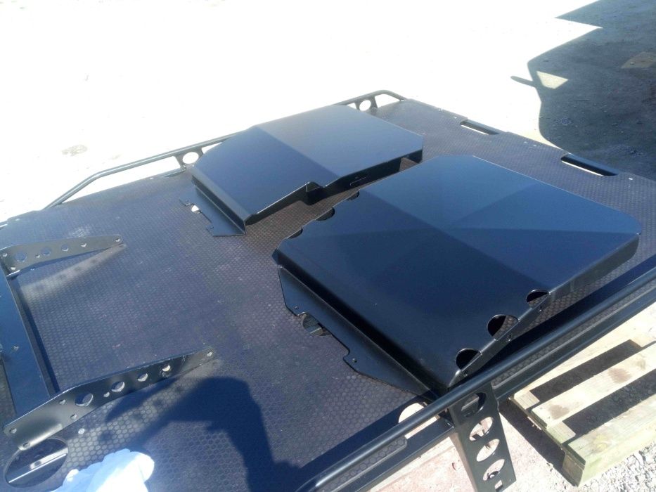 Land Rover Discovery II - Osłona HD2 zbiornika paliwa