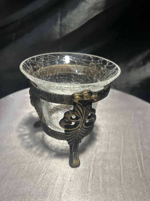 Szklana misa w metalowym stelażu – styl retro – szkło lodowe