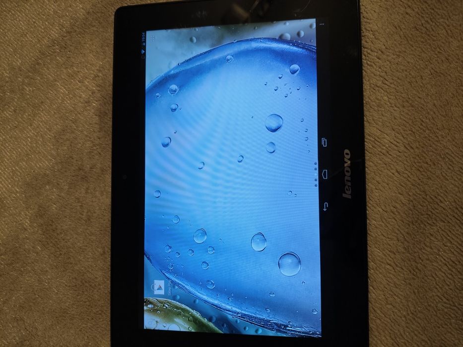 Lenovo tablet stan bardzo dobry