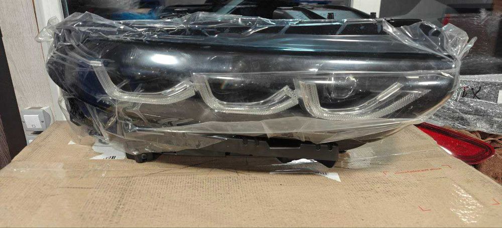 фара Alfa Romeo Tonale права нова фари ліва