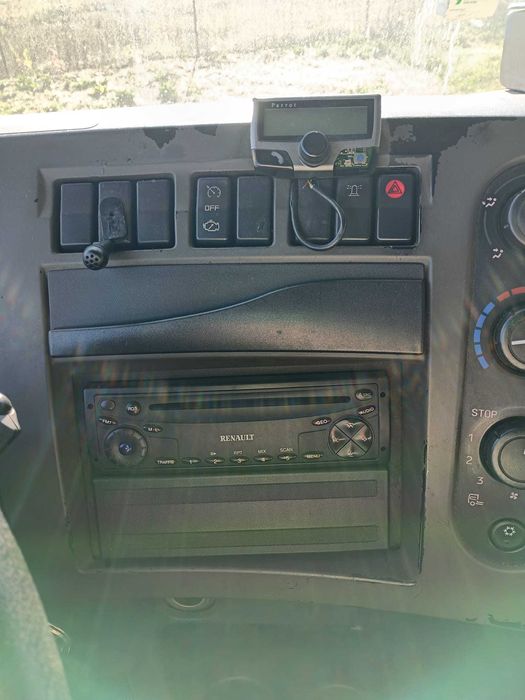 Camião, pesado de mercadorias em bom estado.