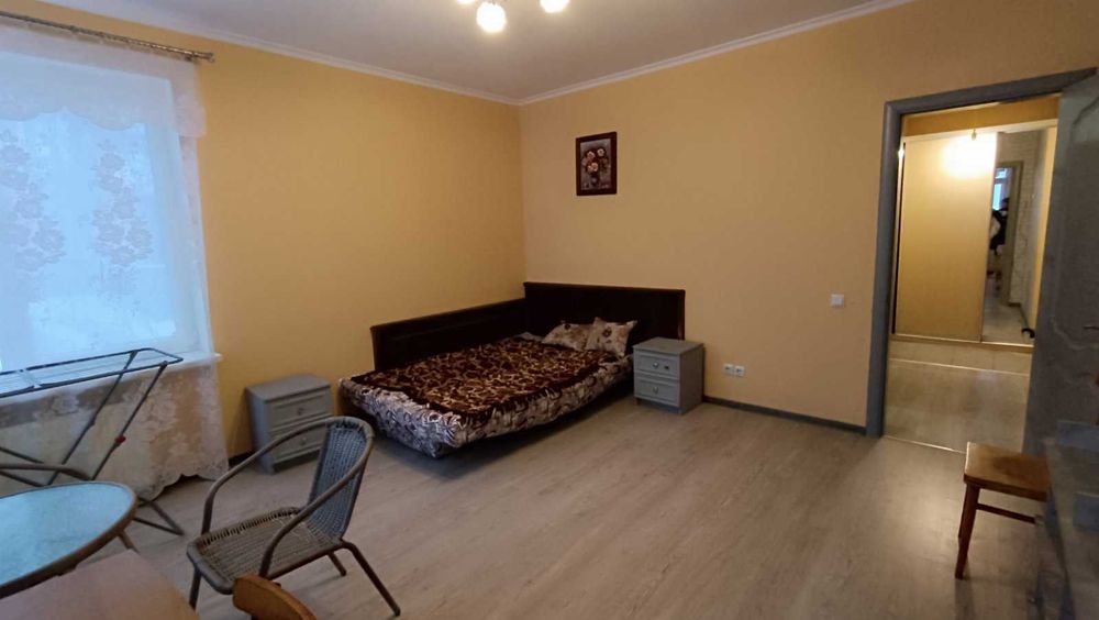 Здам 1 кімн кв в Ірпені, 1й поверх, газове опалення.