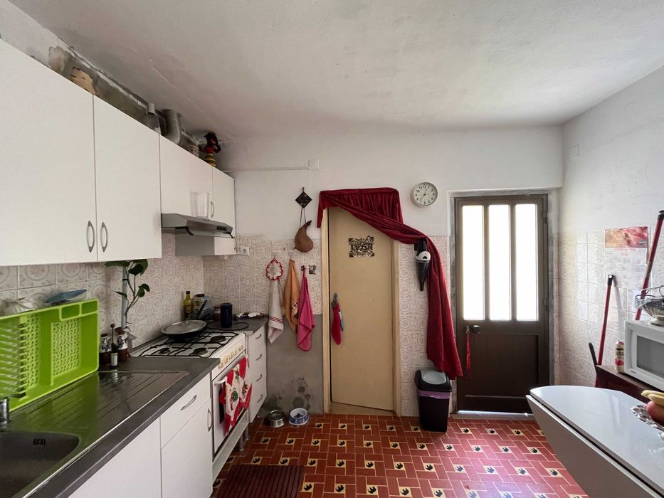 Moradia T3 com Garagem em Turquel
