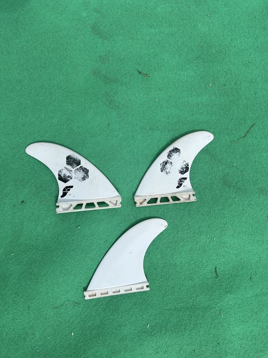 Quilhas de surf future