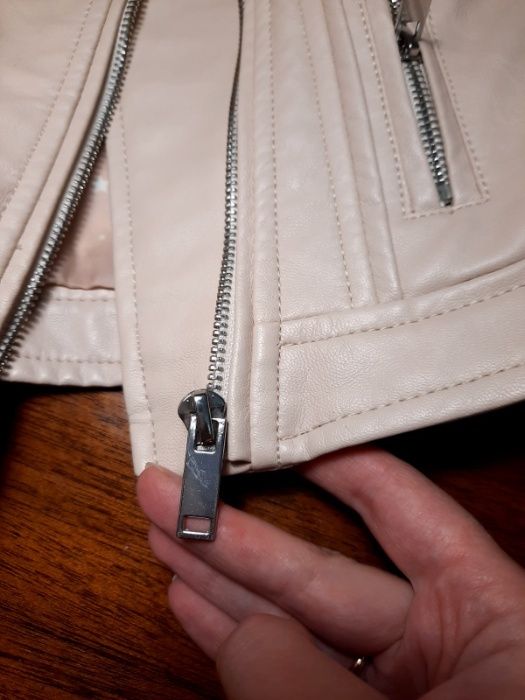 Куртка , жакет 2-3 р.Для дівчинки.