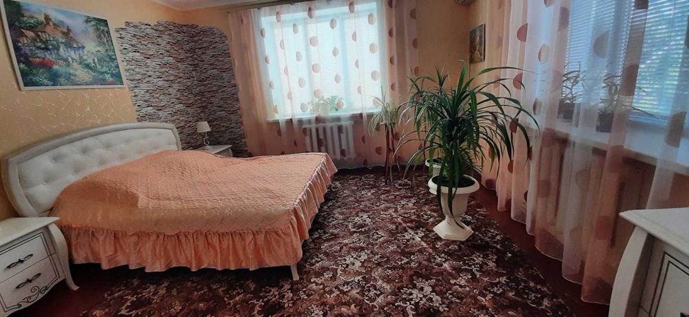 Продається будинок в м. Диканька