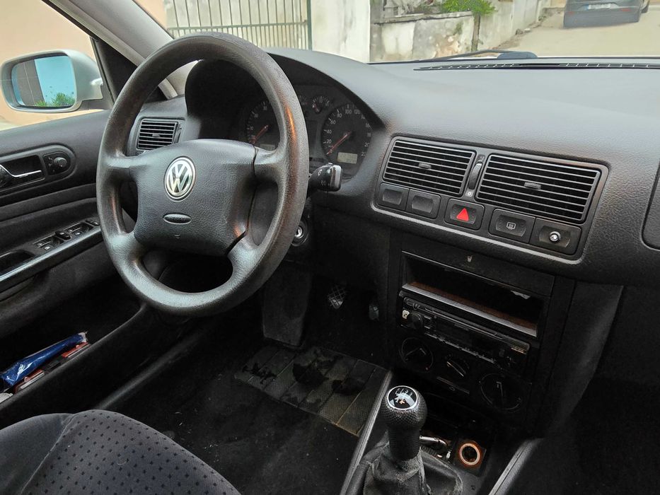 VW Golf 1.4 75cv