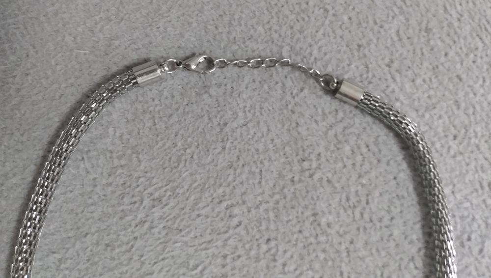Srebrny naszyjnik, jak nowy
