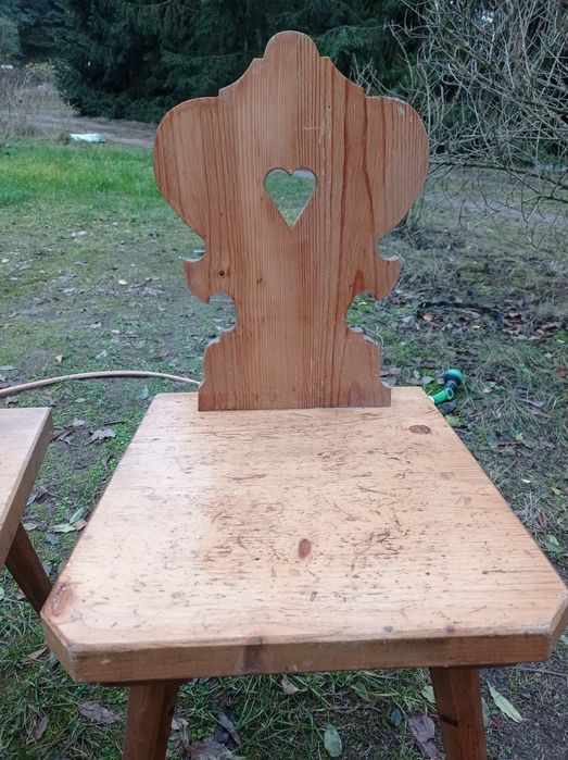 Krzesła Drewniane w stylu Górskim