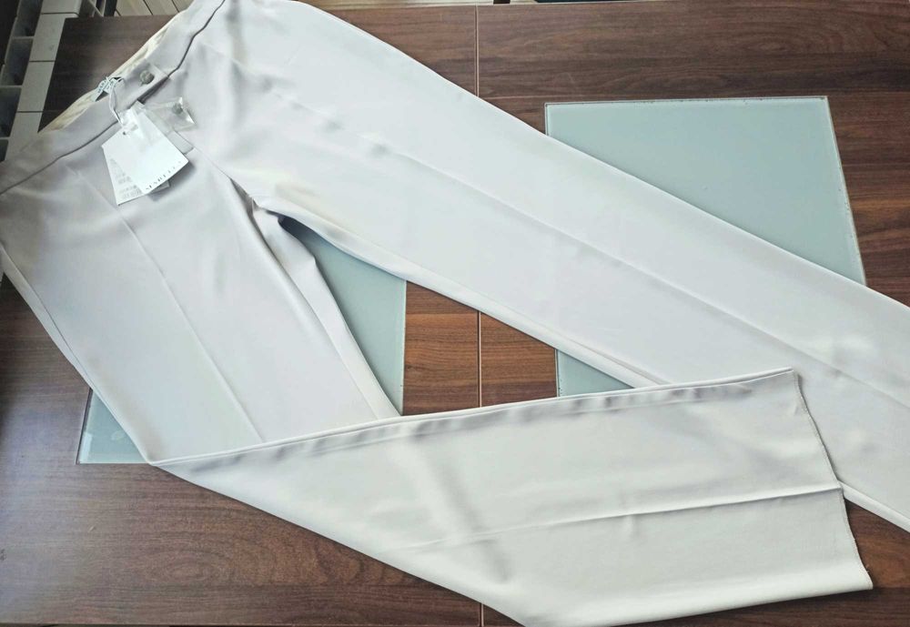 Max Mara kobiece cygaretki w kant 42 NOWE