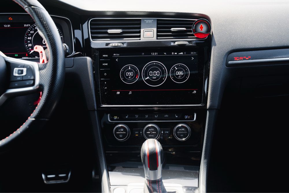 Golf GTI TCR 300cv