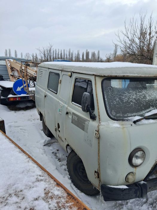 УАЗ 3309 7 місць вантажопасажир