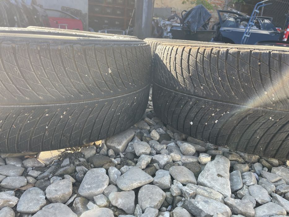 Michelin Pilot Alpin 5 SUV 285/40 R22 Зима 2023 Комплект 4шт