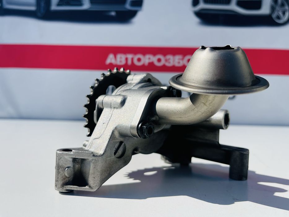 Масляний Насос Audi A6 C6 3.0 2.7  TDI Ауді А6 С6 Росборка Шрот