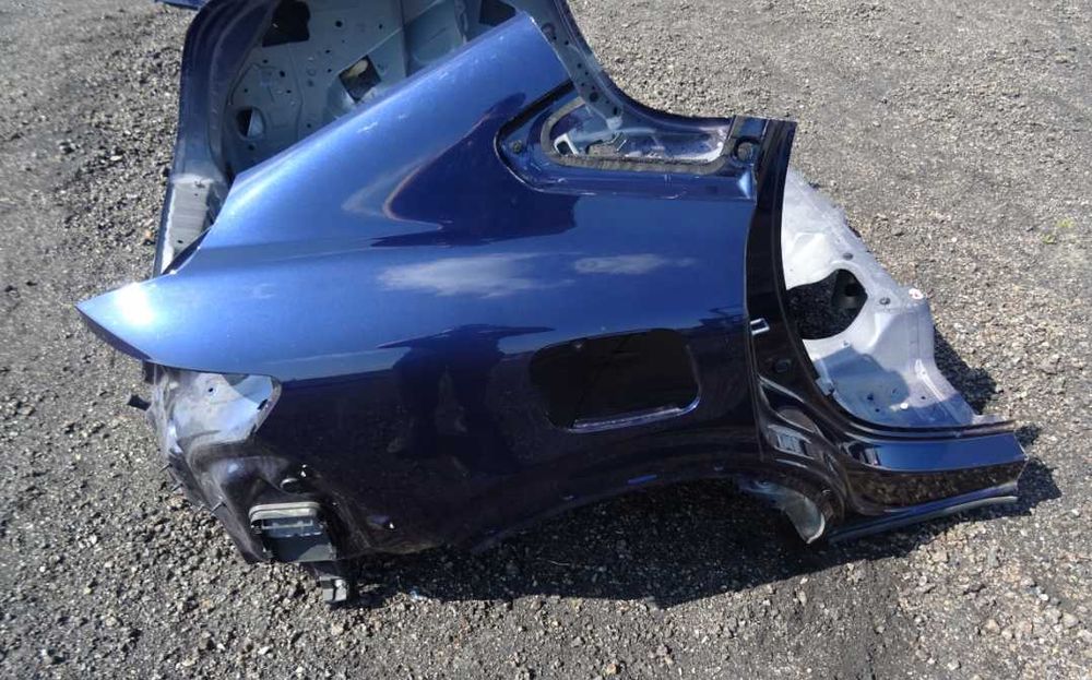Четверть Renault Megane E-Tech крило кузов разборка