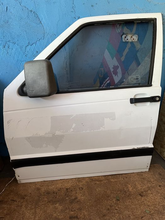 продам на Fiat Fiorino Фіат Фіорино двері задні бокові б/у