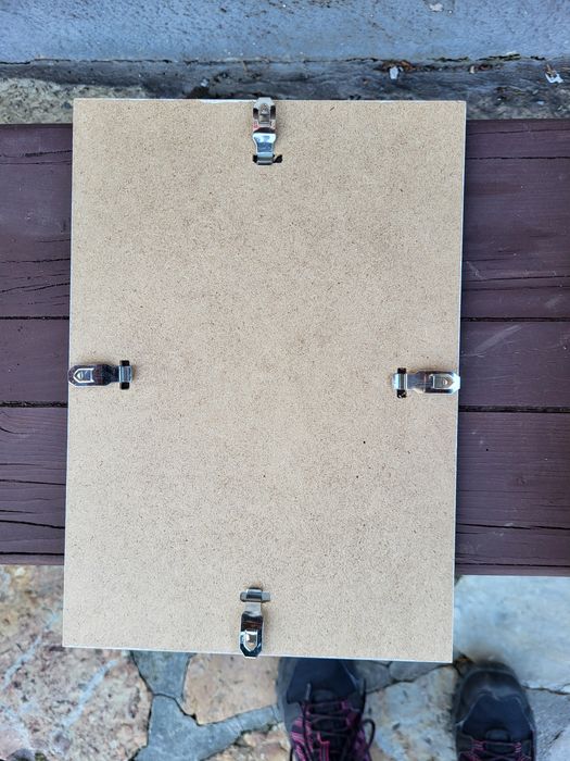 4 antyramy z plastikowym zabezpieczeniem