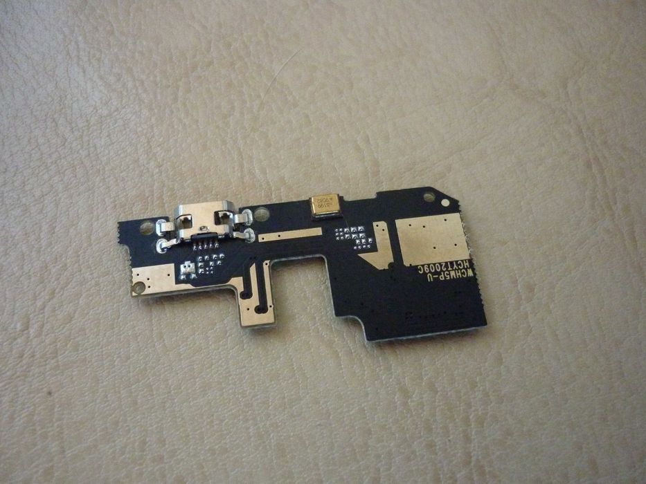 Шлейф для Xiaomi Redmi 5 Plus, с разъемом зарядки, с микрофоном