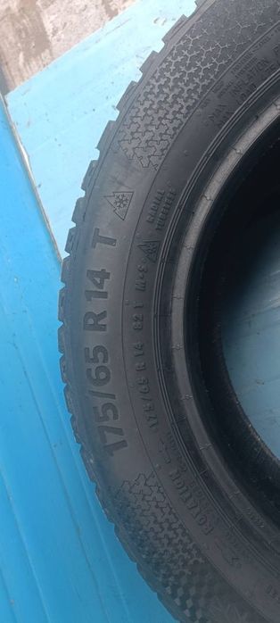 2 x opony (nr.75) 175/65R14 82 T Continental WinterContact TS 870