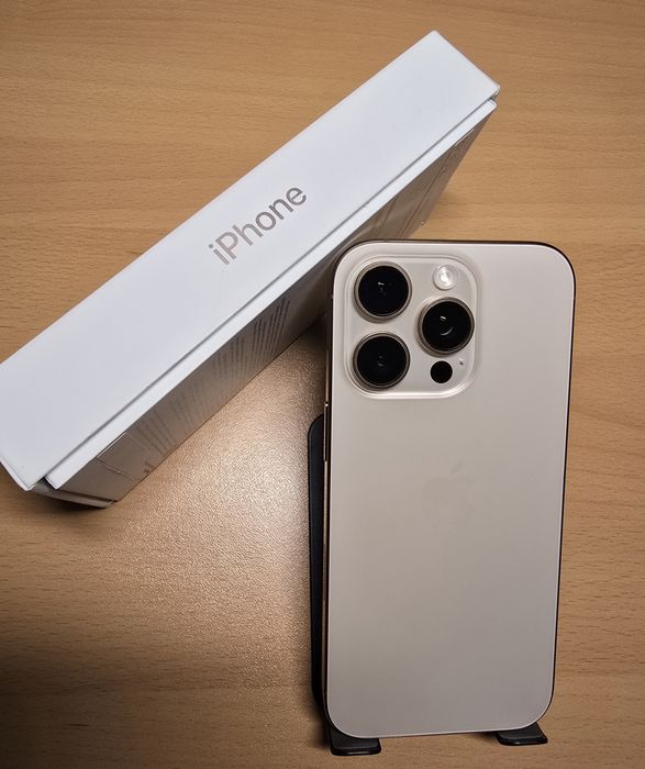 iPhone 16 Pro na cor Desert Titanium, fatura e garantia.