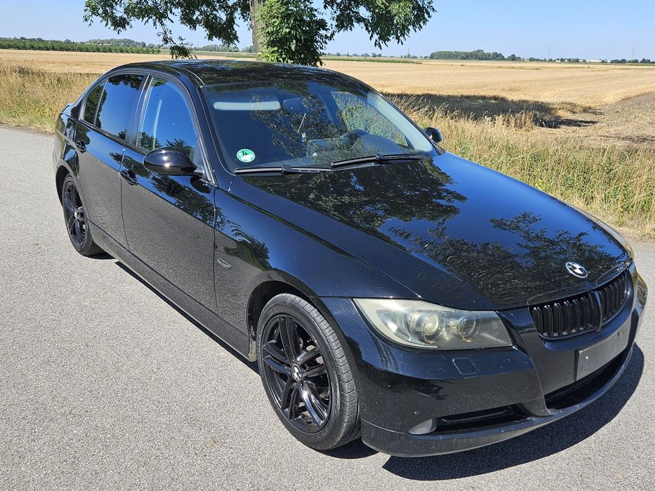 BMW E90 2.0D 2007r