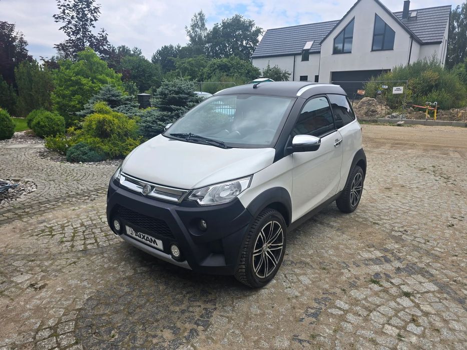 Aixam Crossline Aixam Crossline 0.6 microcar w wersji 4 osobowej, diesel o mocy 15KM