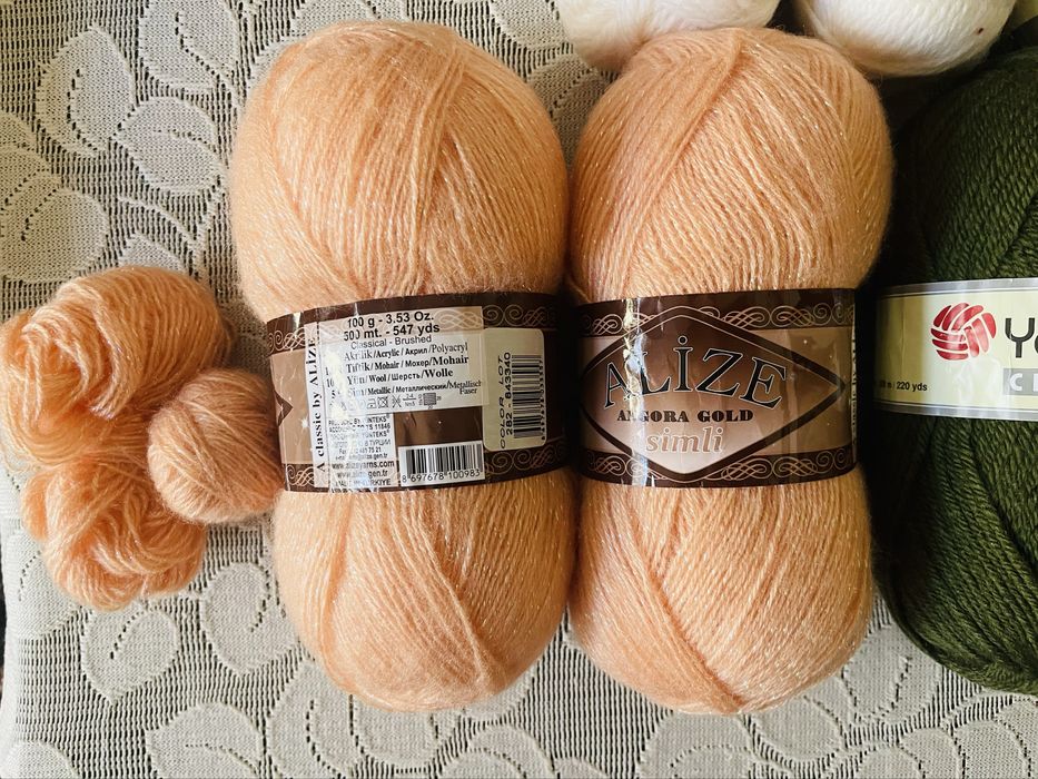 Нитки для вязання. Нові. 100/50 гр. Ціна договірна