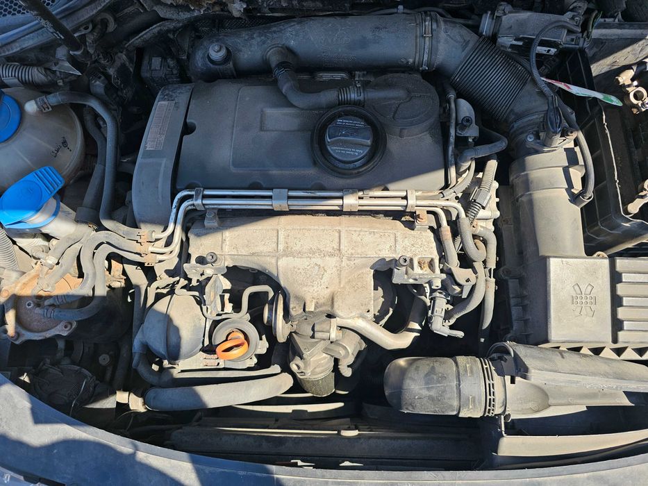 Silnik kompletny 2.0 TDI AZV Audi VW Seat Skoda
