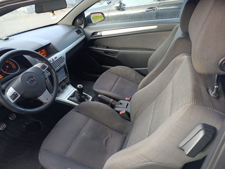 Opel astra GTC 125cv aceito retoma