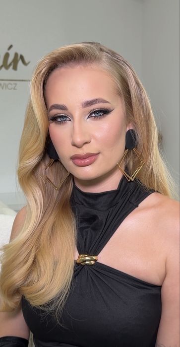 Makijaż & stylizacja włosów