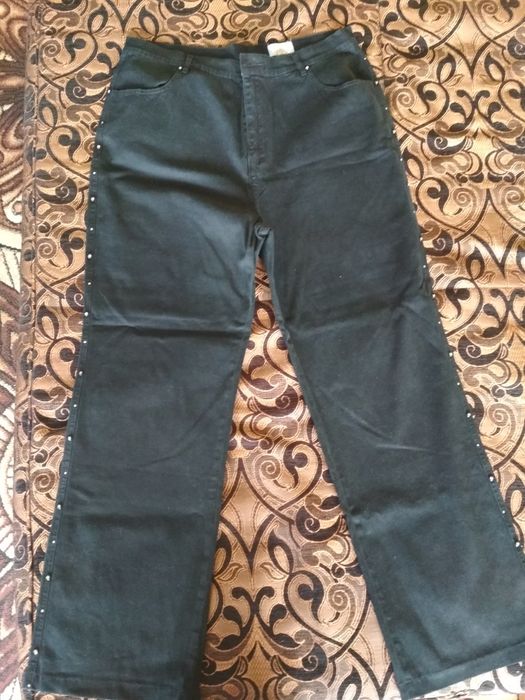 Продам чёрные джинсы