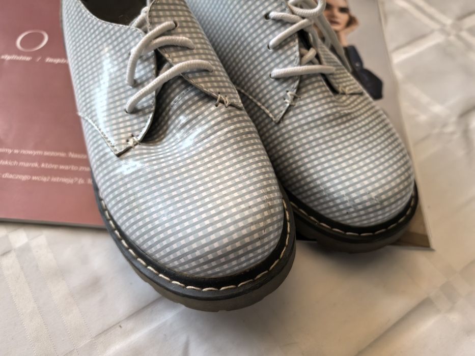 Półbuty Damskie Sznurowane r. 39