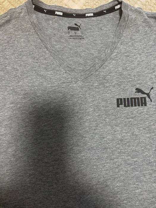 Футболка PUMA сірого кольору