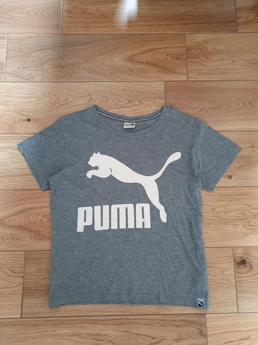 Сіра жіноча футболка Puma
Puma