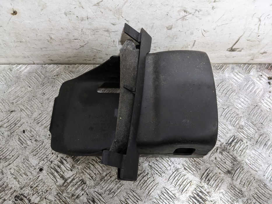 VW Volkswagen Golf IV 4 Dolna Obudowa Kolumny Kierowniczej