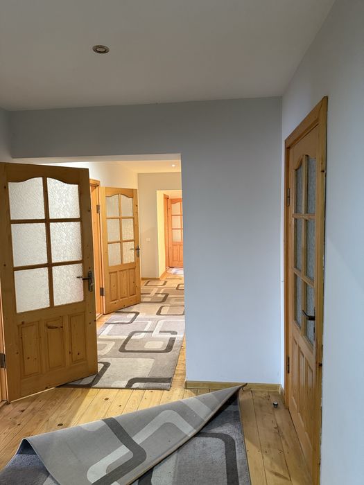 Оренда 1/2 будинку. Роша