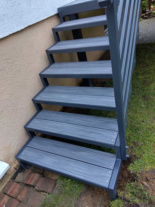 Balkon dostawny, taras stal-kompozyt