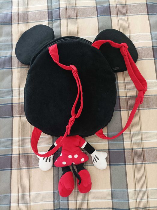 Robe + mochila da MInie