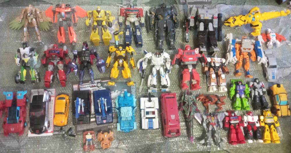 Роботи Трансформери hasbro Transformers