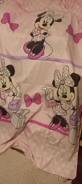 2 Capas de edredom princesas /Minnie