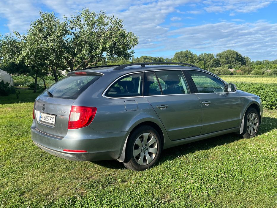 Автомобіль легковий