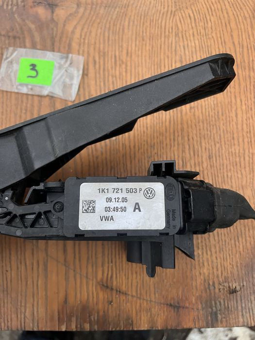 Педаль газа Volkswagen Passat (B6) фольксваген пассат б6 оригинал