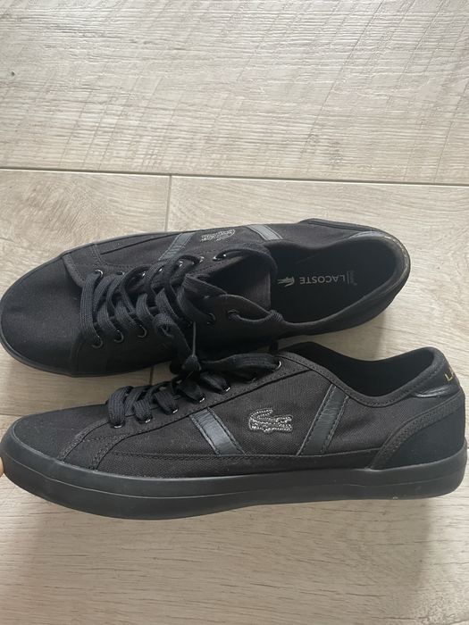 Стильні кеди Lacoste