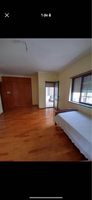 Arrendo quarto para casal 550 com filho/a se tiver e 600€  2 filhos 650€ tudo incluido agua luz internet aceitamos filho/a com varanda privada