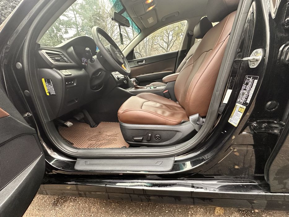 Продам автомобіль