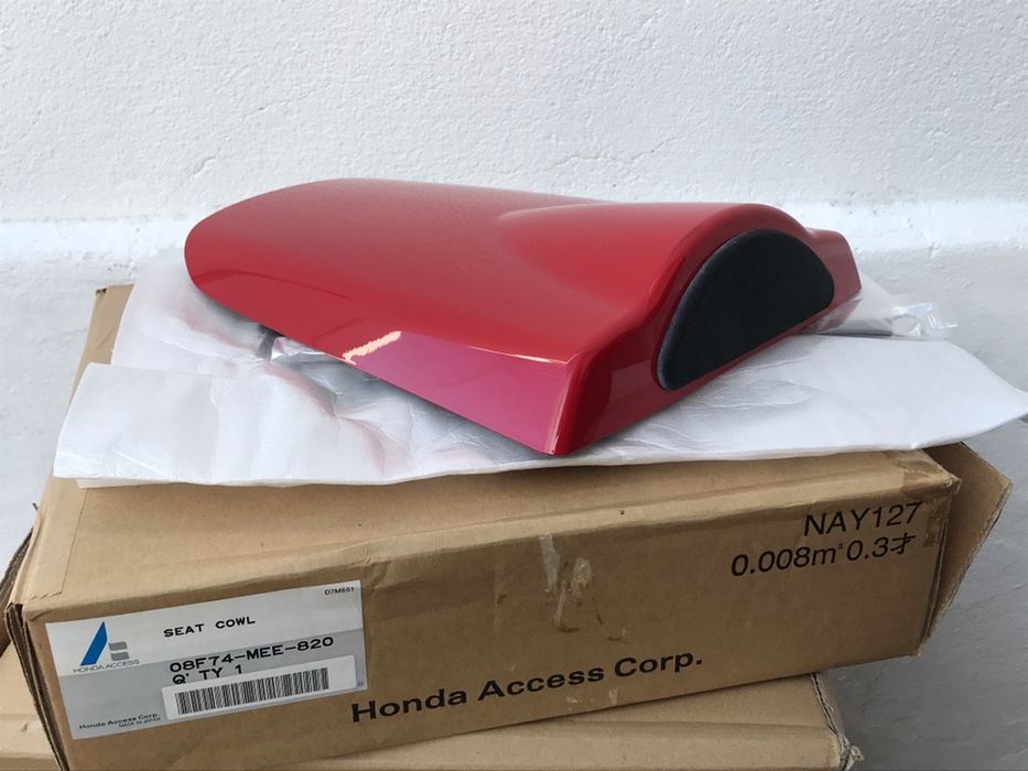 Tampa banco baquet CBR600RR 2003 a 06