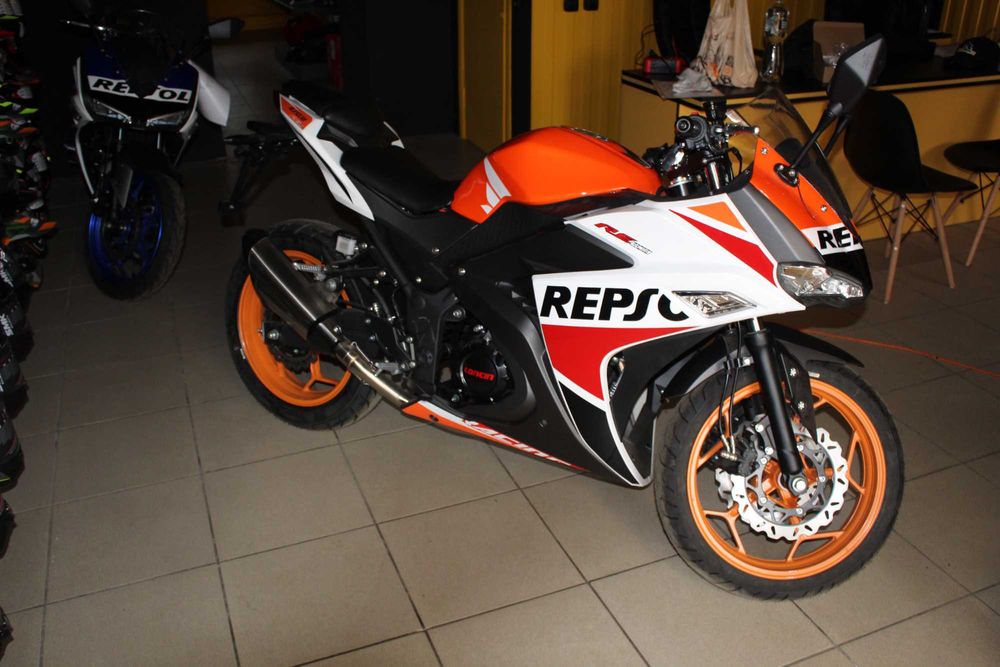 Мотоцикл ML250 CBR (REPSOL)