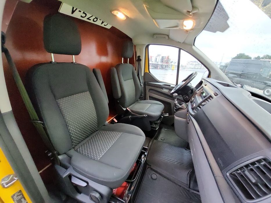 Ford Trasit Custom