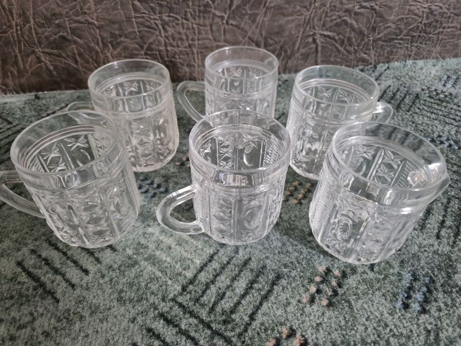 Продам хрустальные бокалы