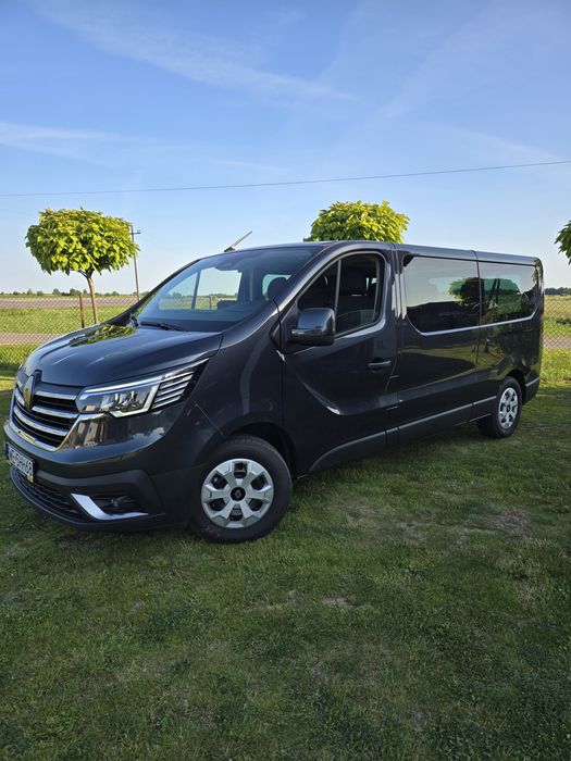 Bus 9 osobowy wynajem